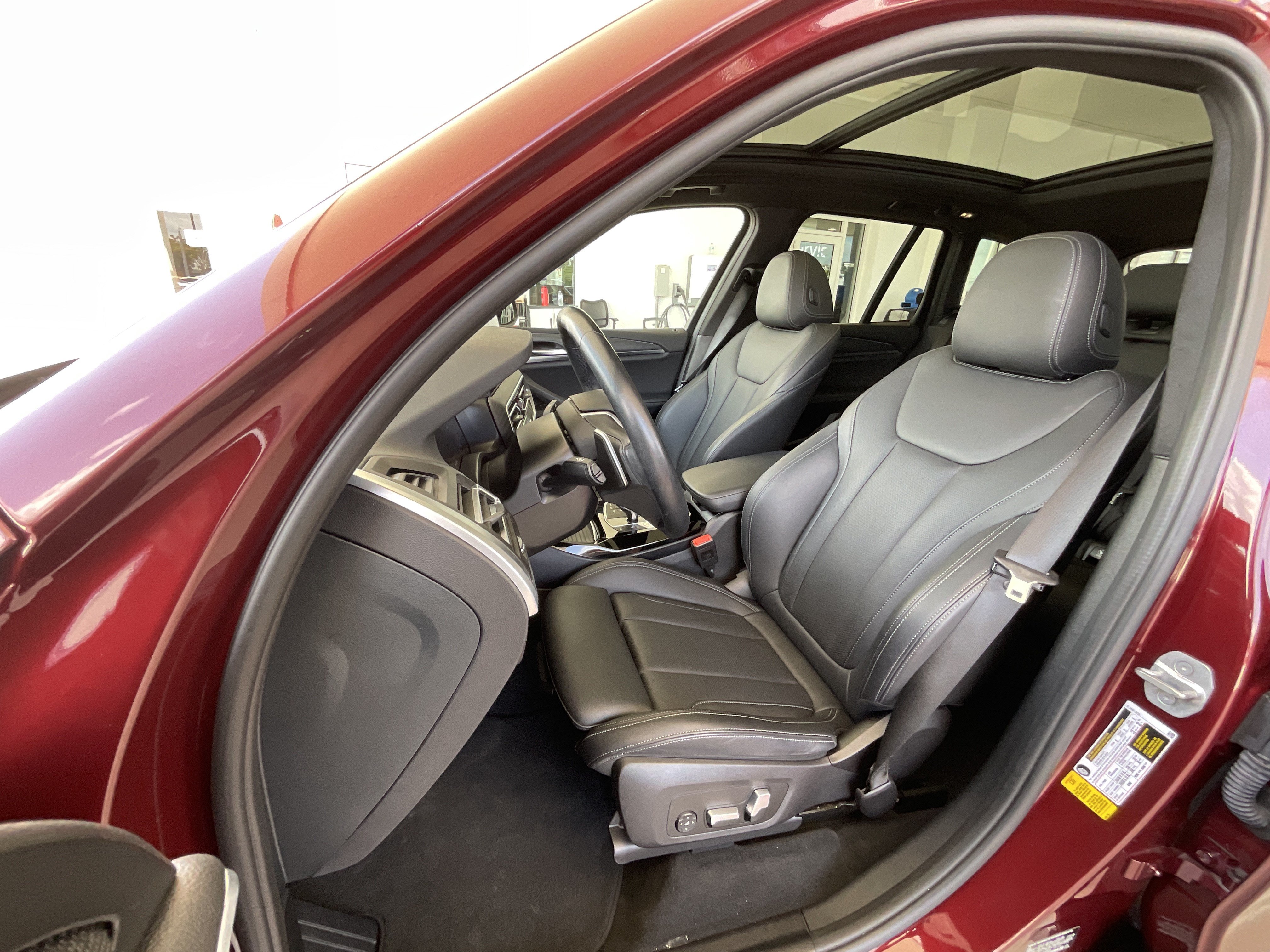 Used 2022 BMW X3 sDrive30i w/ Premium Package 2 RWD image 11