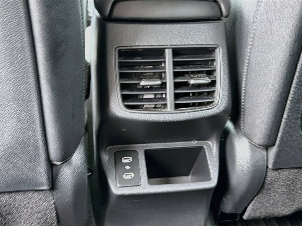 Used 2024 Kia Seltos EX AWD/4WD image 24