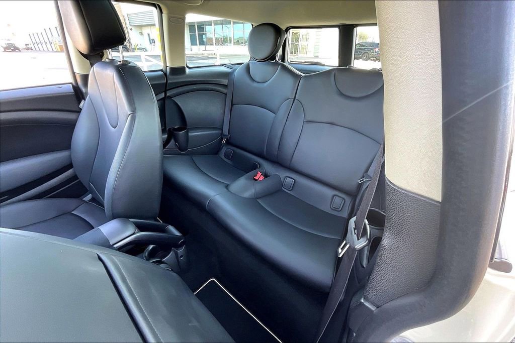 Used 2012 MINI Cooper Clubman FWD image 23