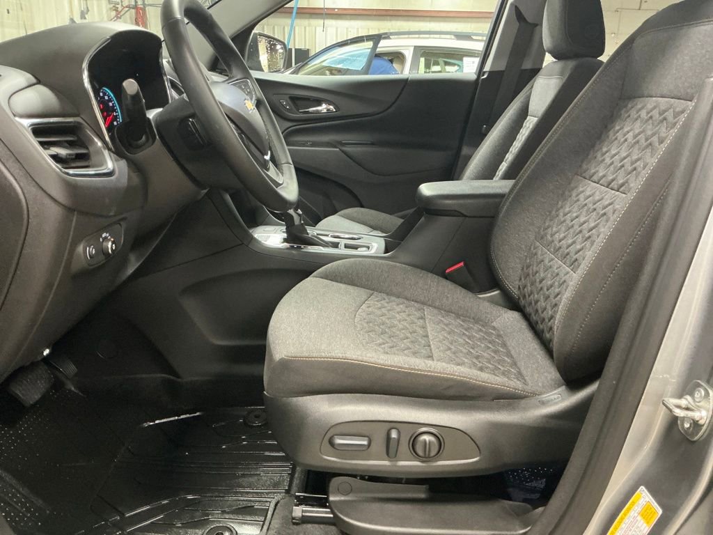 Used 2024 Chevrolet Equinox LT image 10