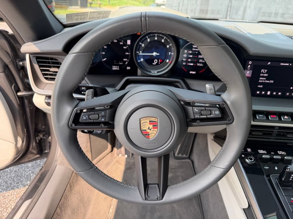 Certified 2020 Porsche 911 Carrera 4S AWD/4WD image 25