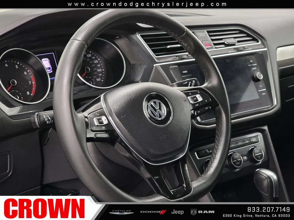 Used 2020 Volkswagen Tiguan SE FWD image 26