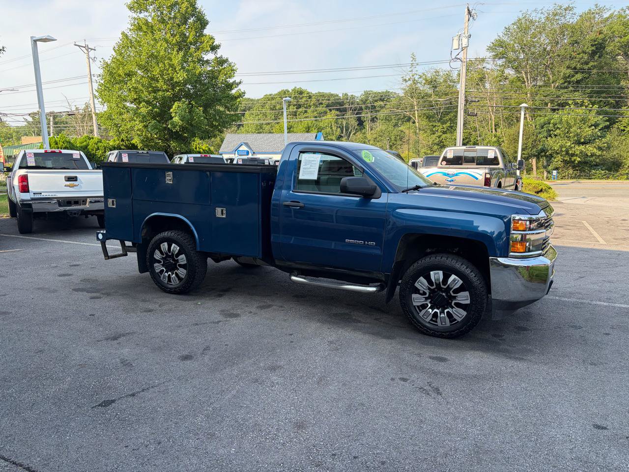 Used 2016 Chevrolet Silverado 2500 W/T AWD/4WD image 5