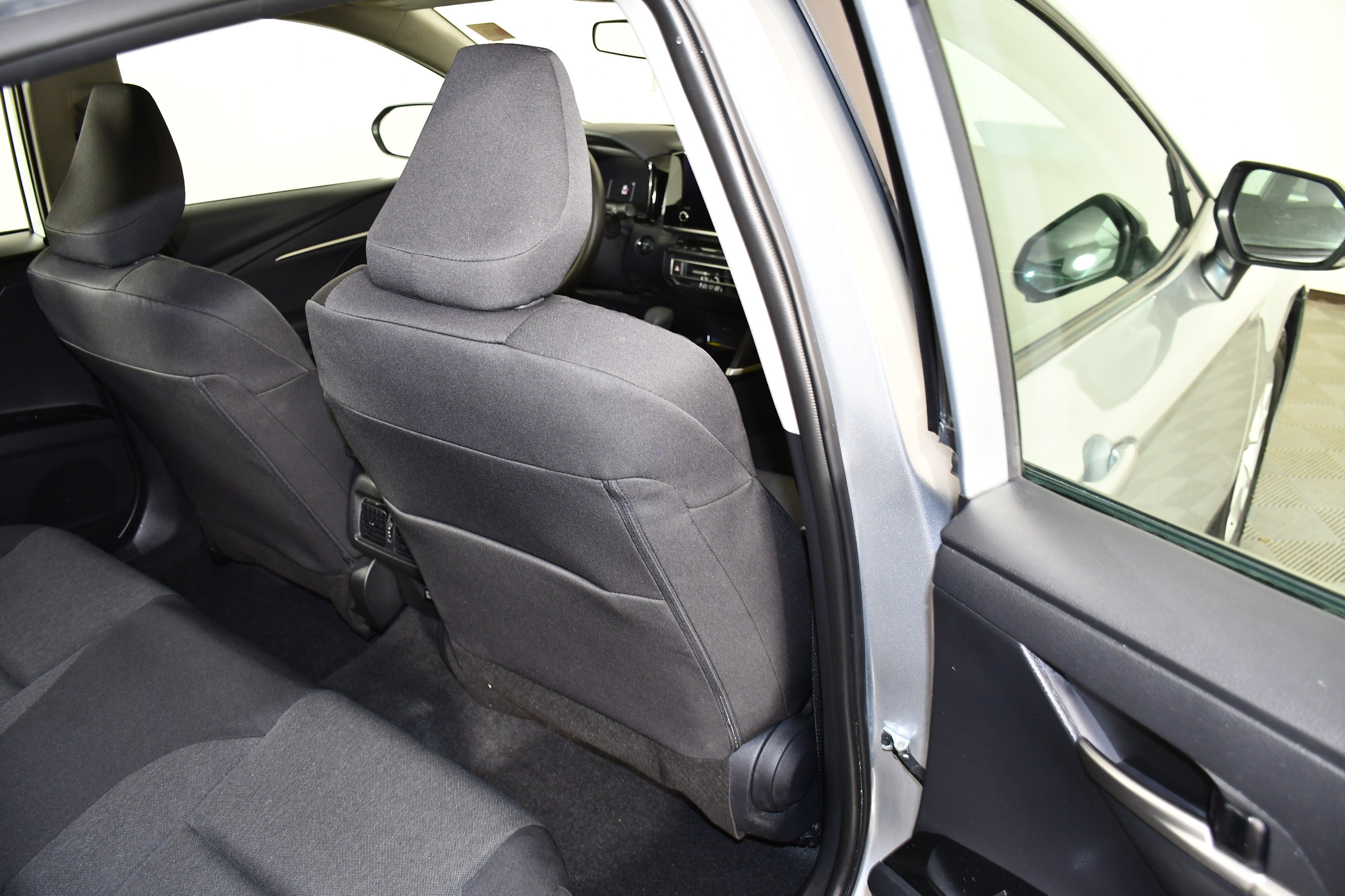 Used 2026 Toyota Camry LE FWD image 43