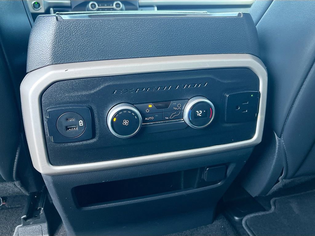 Used 2022 Ford Expedition XLT RWD image 25