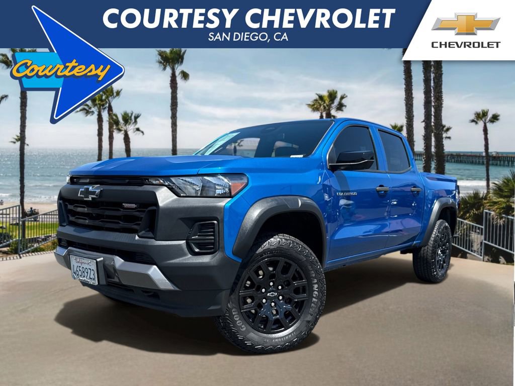 Used 2024 Chevrolet Colorado Trail Boss w/ Technology Package AWD/4WD image 1