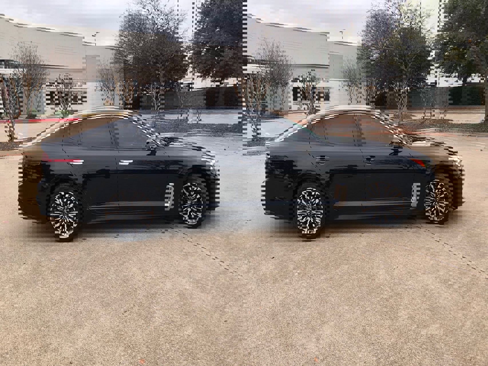 Used 2019 Kia Stinger image 5