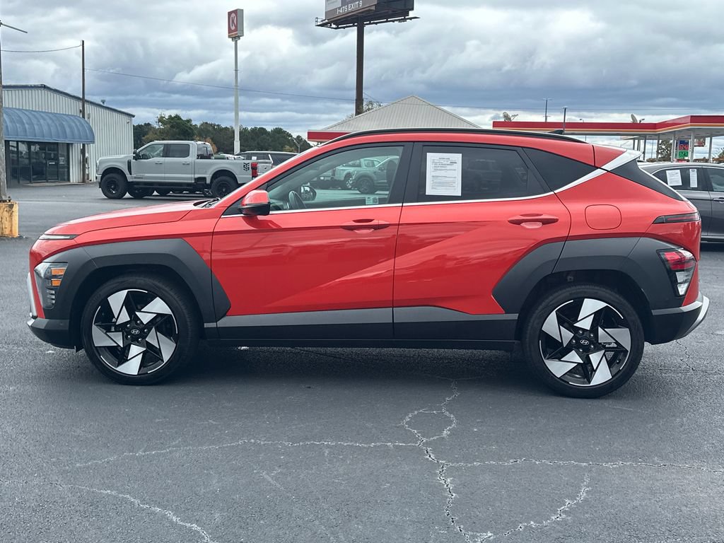 Used 2024 Hyundai Kona Limited FWD image 6