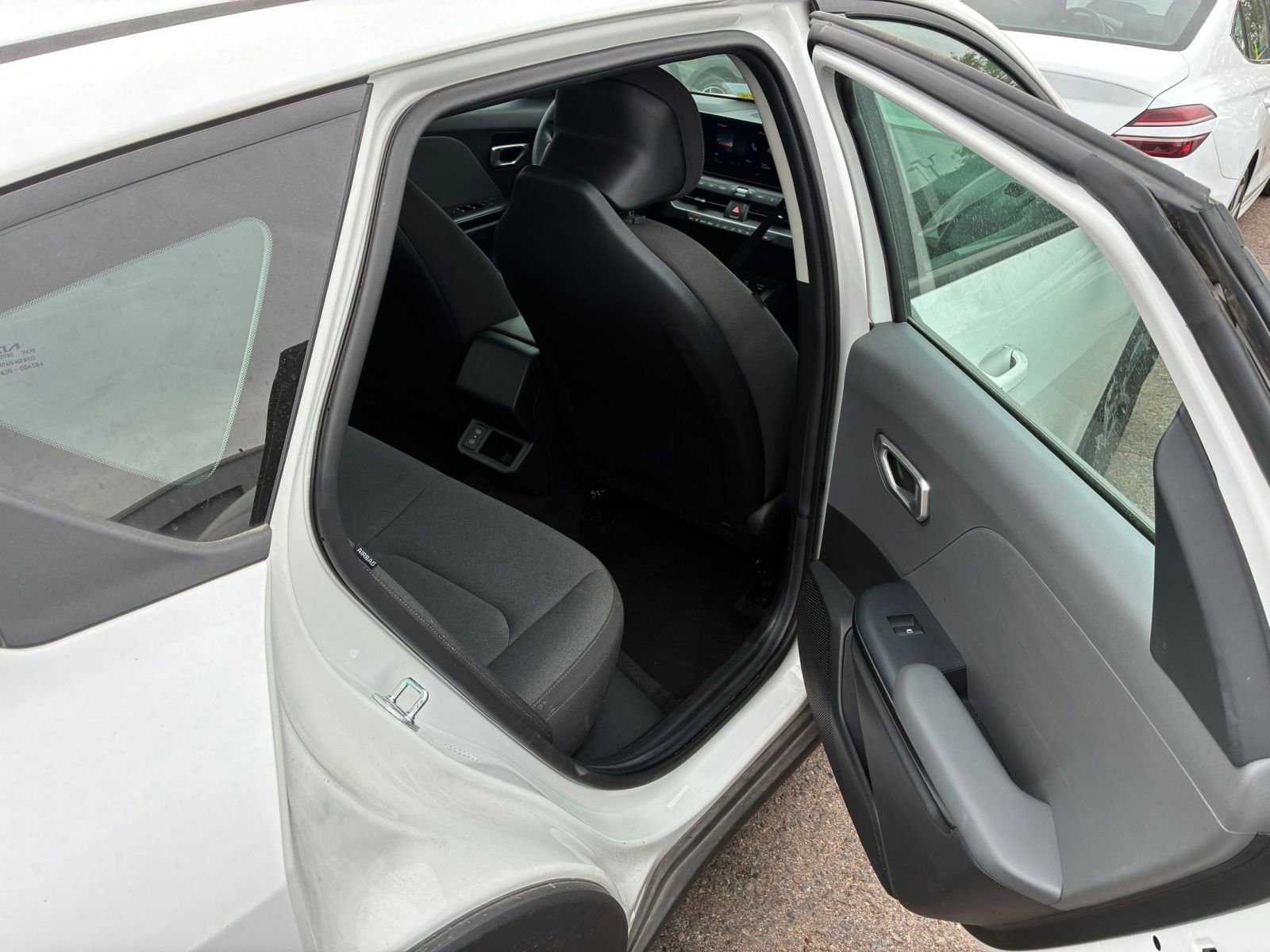 Used 2025 Kia K4 FWD image 14