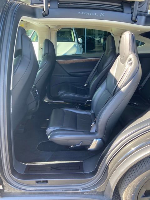Used 2017 Tesla Model X 75D AWD/4WD image 6