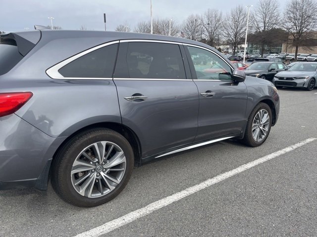 Used 2017 Acura MDX SH-AWD w/ Technology Package image 2