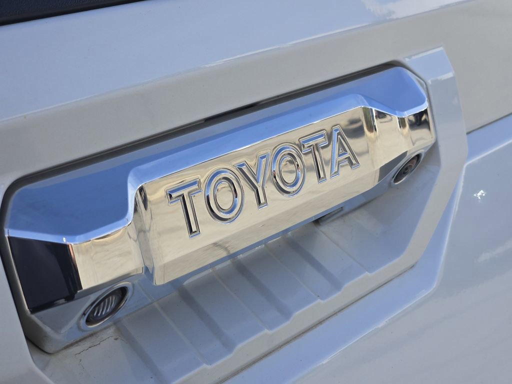Used 2024 Toyota Tundra Limited image 11
