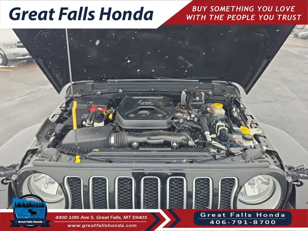 Used 2021 Jeep Wrangler Unlimited Sahara w/ Cold Weather Group image 9