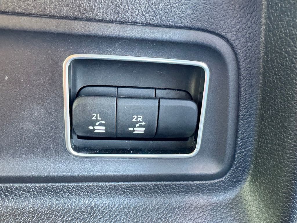 Used 2024 Mercedes-Benz GLE 350 4MATIC image 19