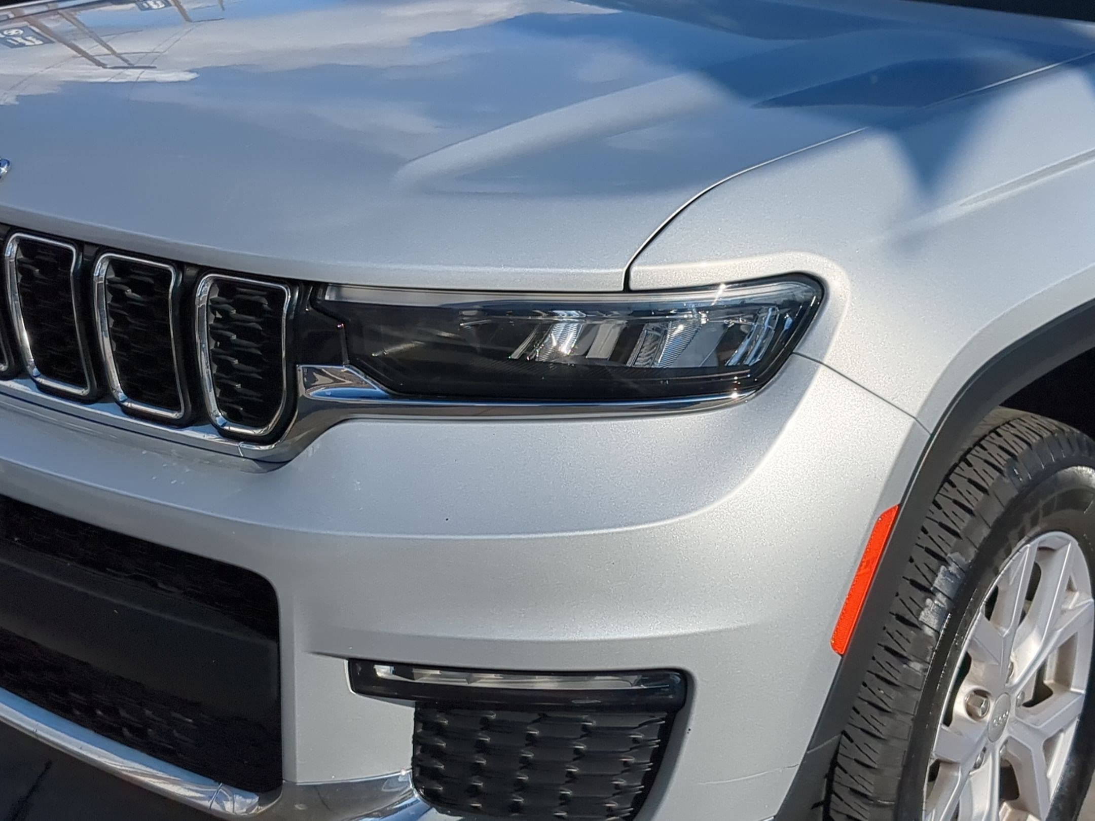 Used 2021 Jeep Grand Cherokee L Limited image 11