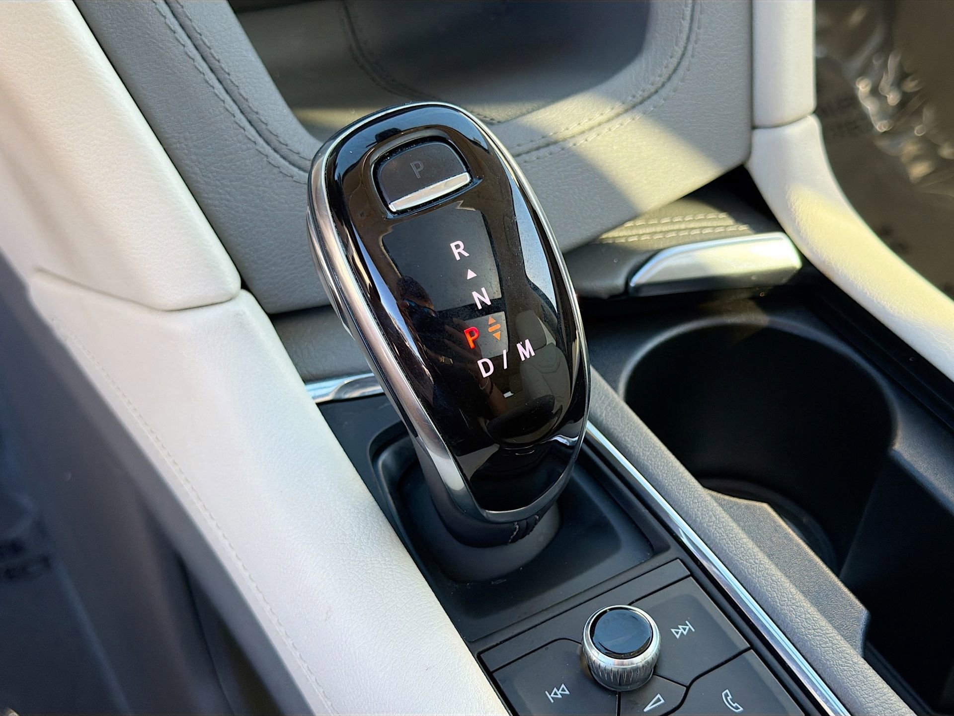 Used 2021 Cadillac XT5 Premium Luxury image 29