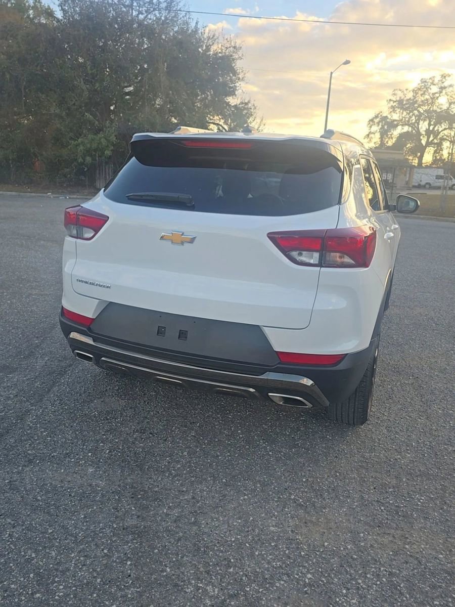 Used 2025 Chevrolet TrailBlazer LT image 5