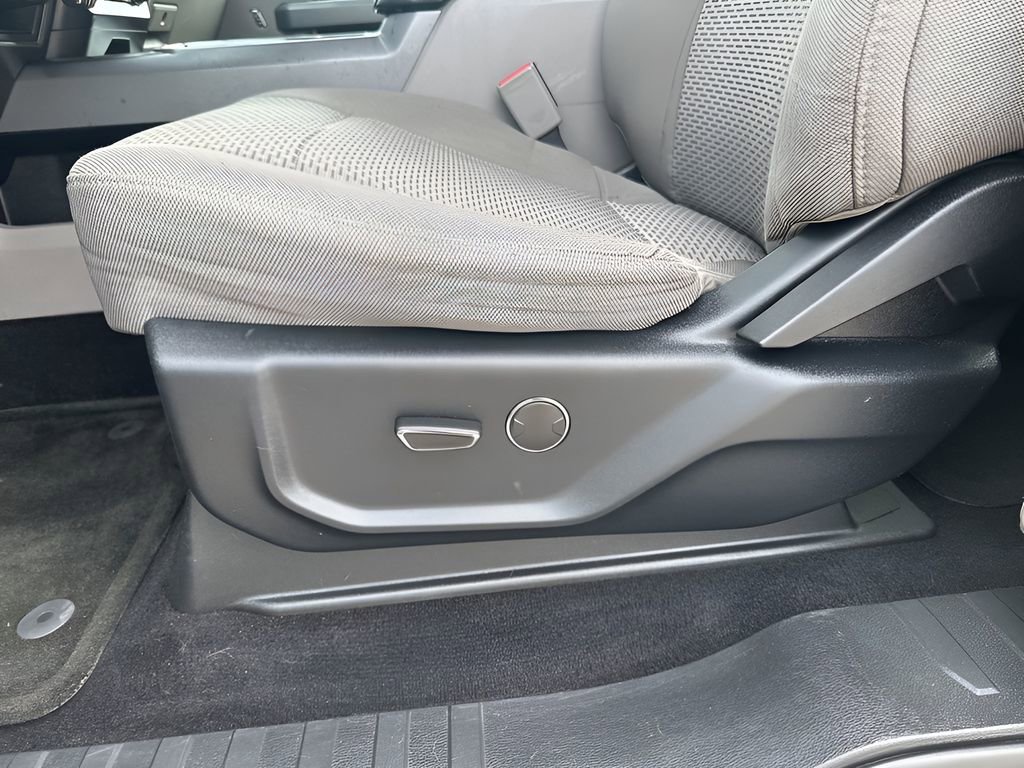 Used 2016 Ford F150 XLT w/ Equipment Group 301A Mid image 24