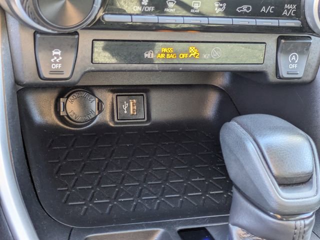 Used 2024 Toyota RAV4 LE image 17