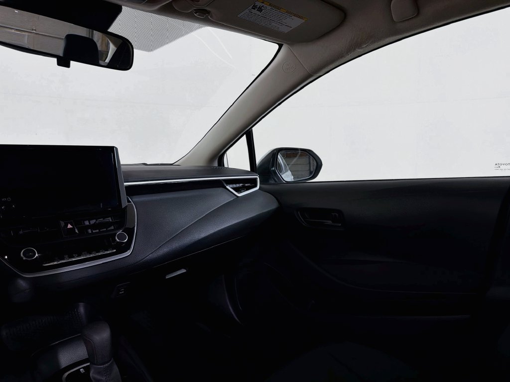 Used 2024 Toyota Corolla LE FWD image 20