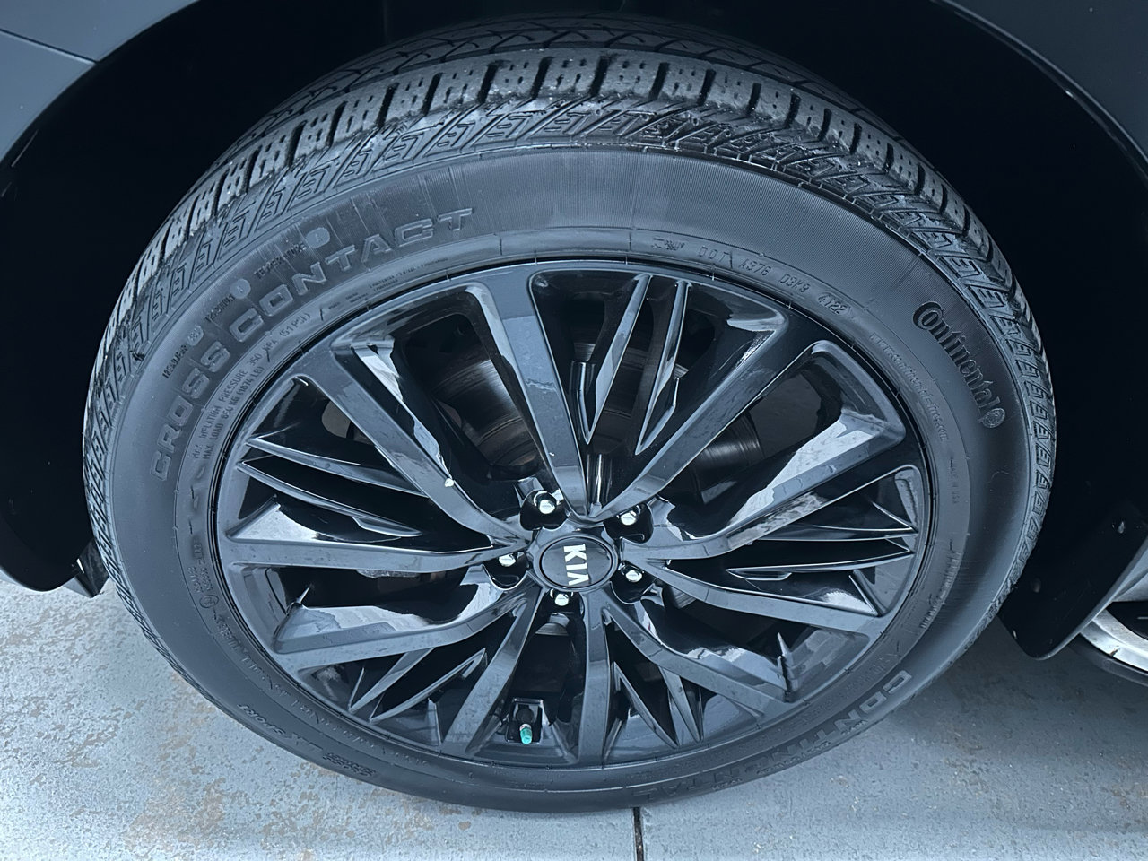 Used 2020 Kia Telluride SX w/ SX Prestige Package image 27