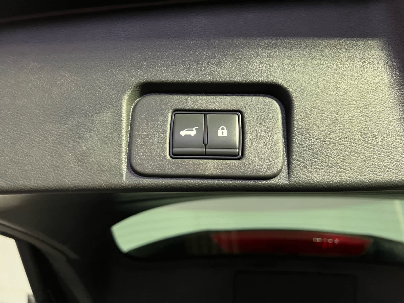 Used 2023 Nissan Rogue Platinum image 27