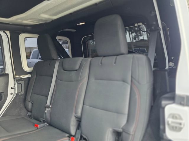 Used 2021 Jeep Wrangler Unlimited Rubicon AWD/4WD image 15