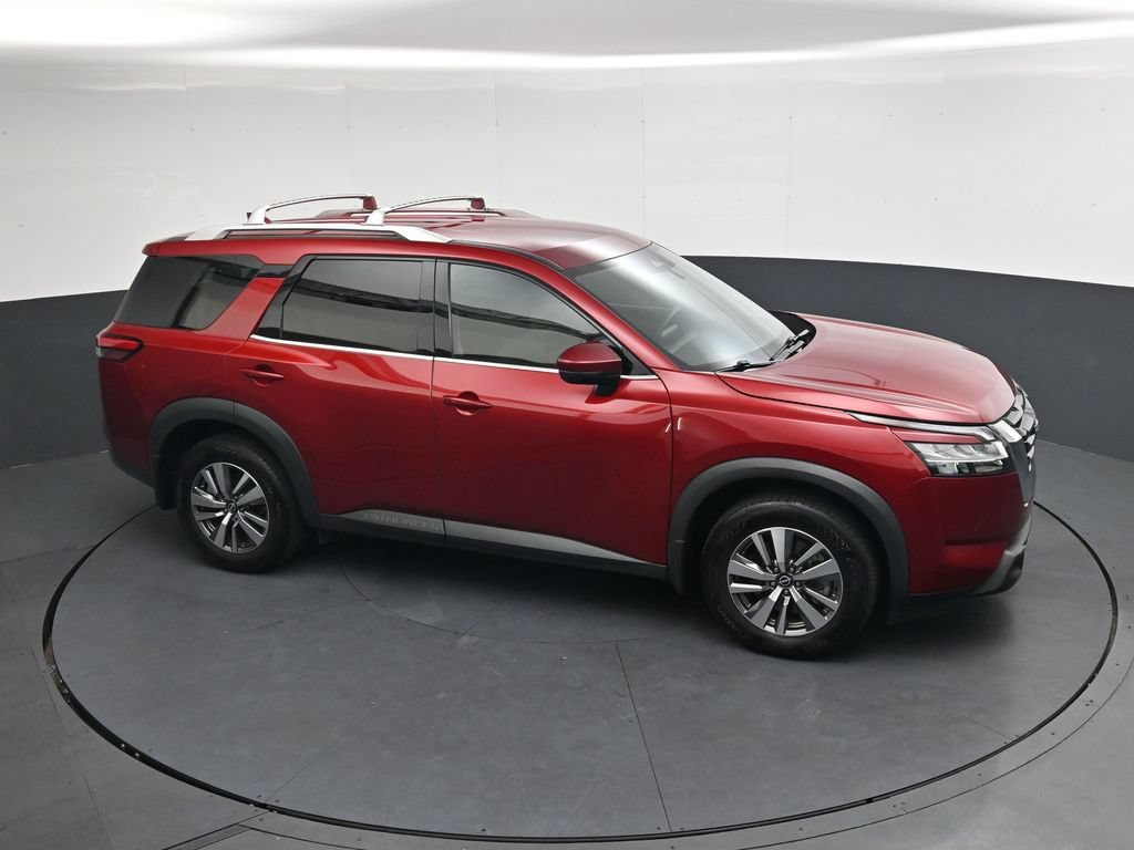 Used 2023 Nissan Pathfinder SL FWD image 25