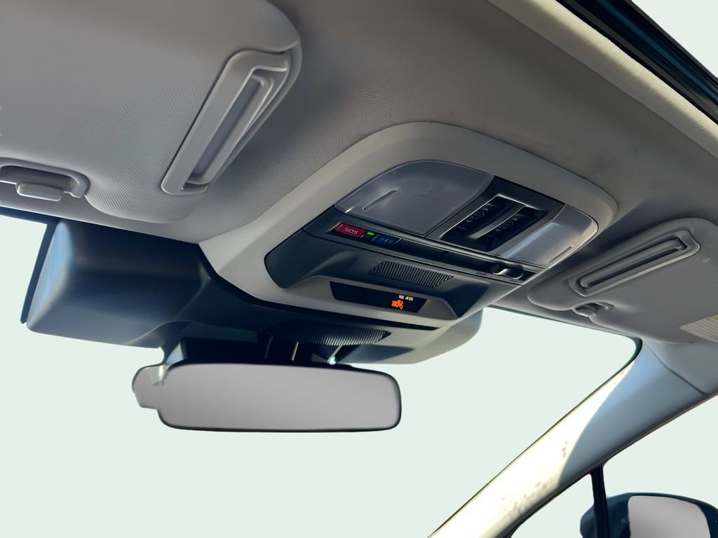 Used 2024 Subaru Impreza 2.0i Sport image 29