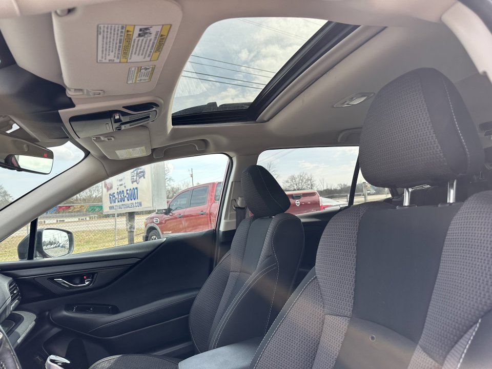 Used 2024 Subaru Outback Premium image 13