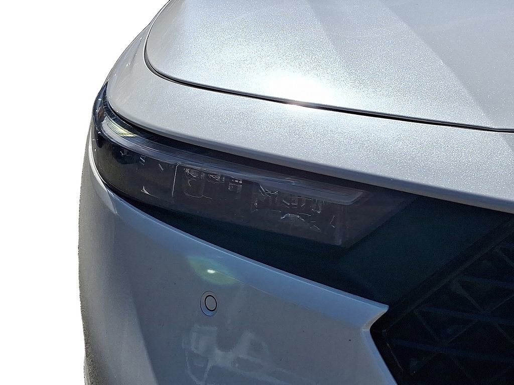 Used 2025 Honda Accord Touring image 10