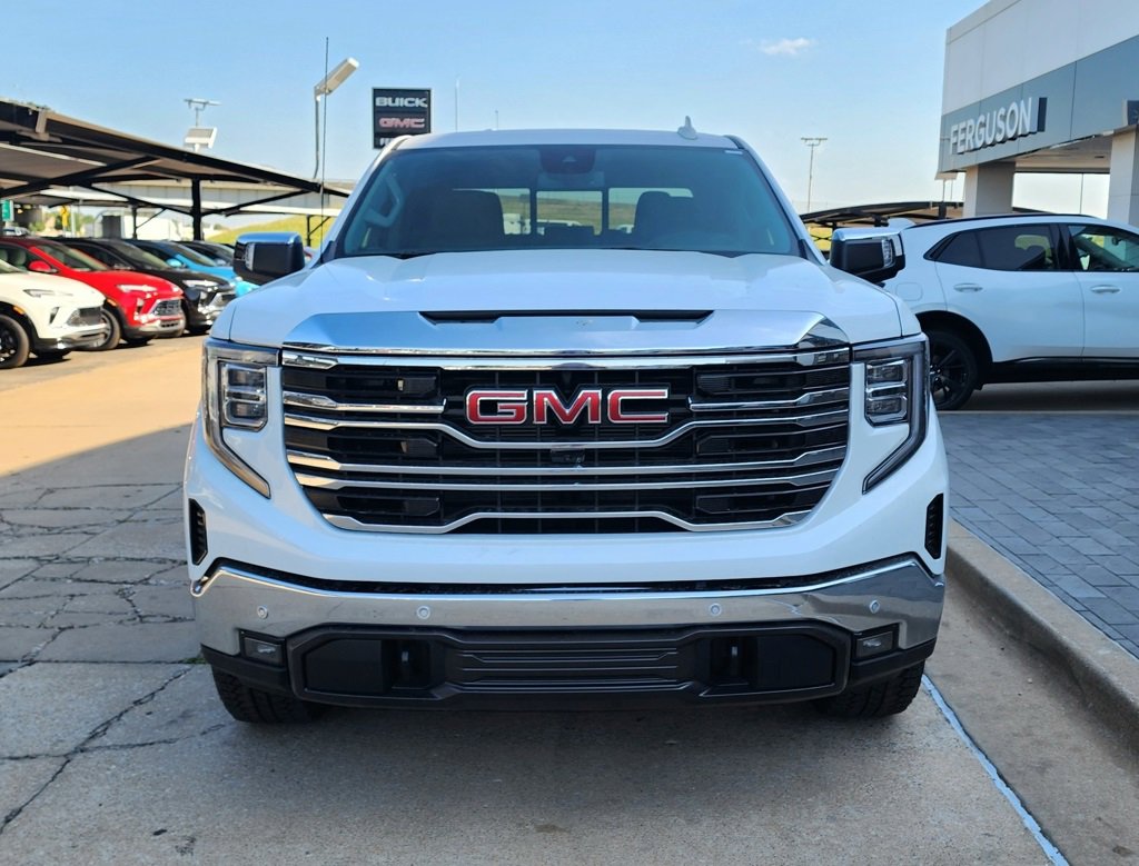 New 2026 GMC Sierra 1500 SLT w/ SLT Premium Plus Package image 9