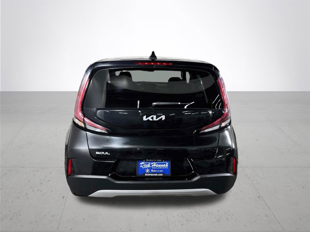 Used 2024 Kia Soul LX w/ Option Group 015 FWD image 7