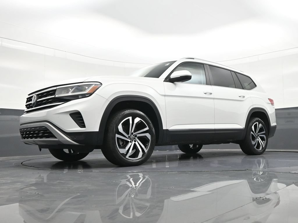 Used 2023 Volkswagen Atlas SEL AWD/4WD image 26