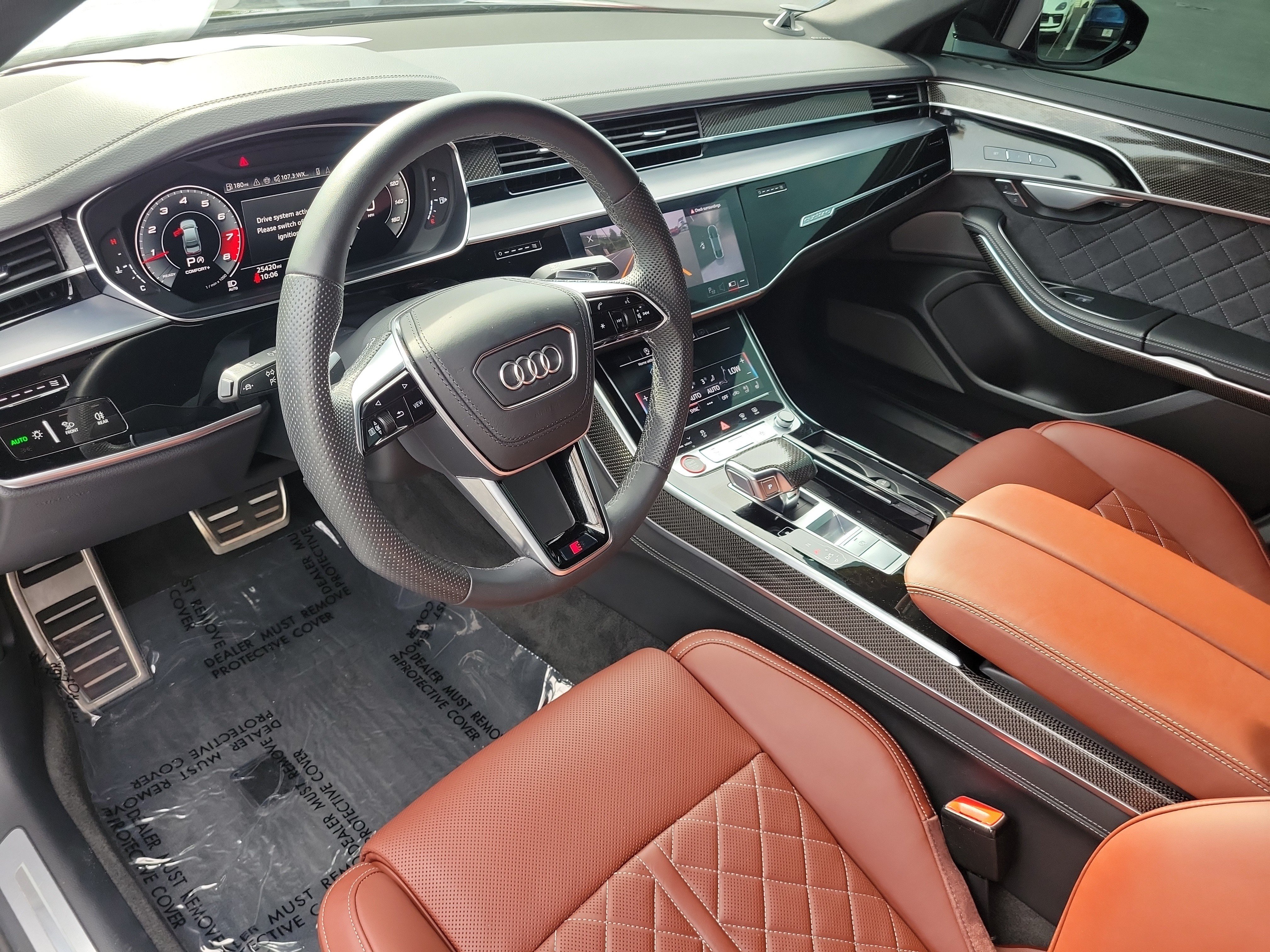 Used 2024 Audi S8 AWD/4WD image 23