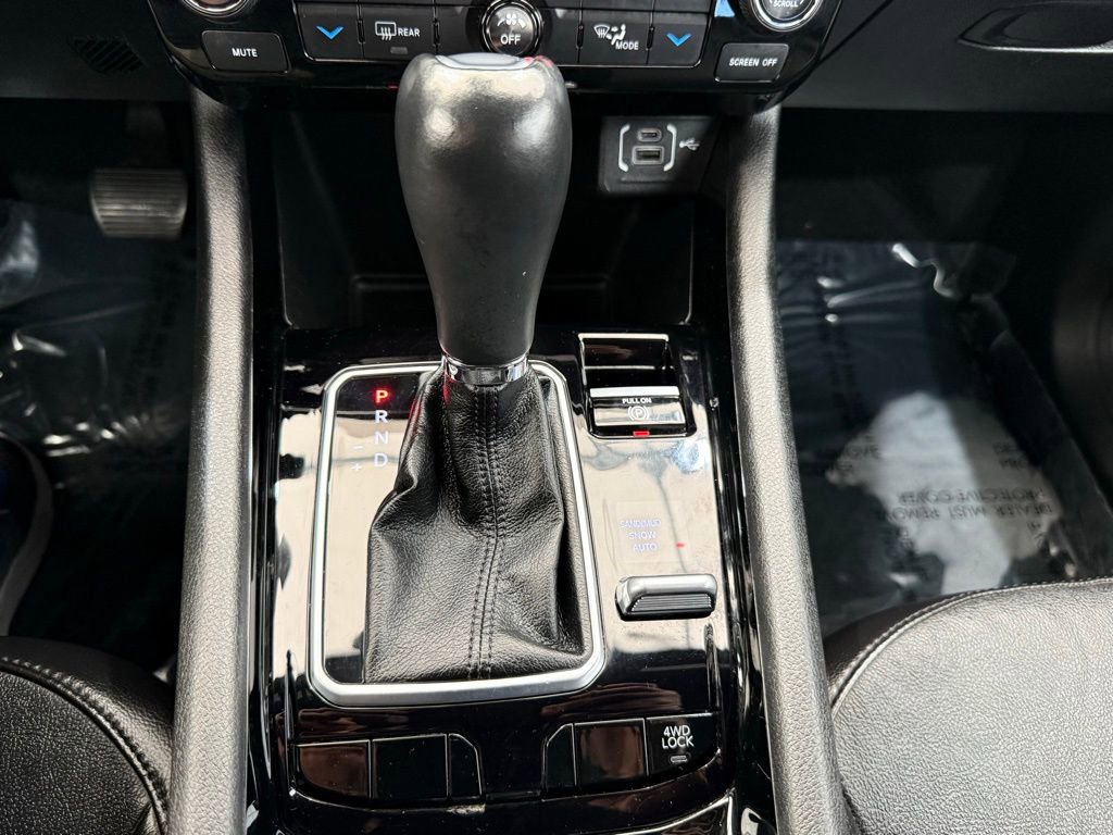 Used 2023 Jeep Compass Limited image 37