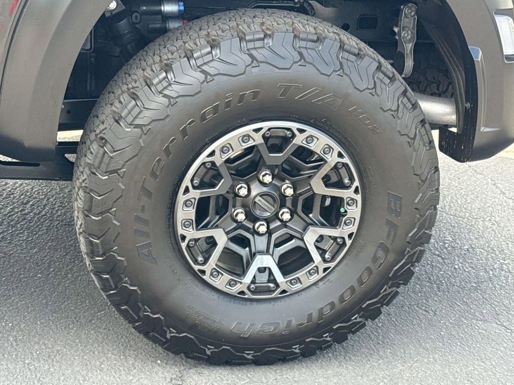 Certified 2025 Ford F150 Raptor w/ Equipment Group 803A Raptor R AWD/4WD image 34