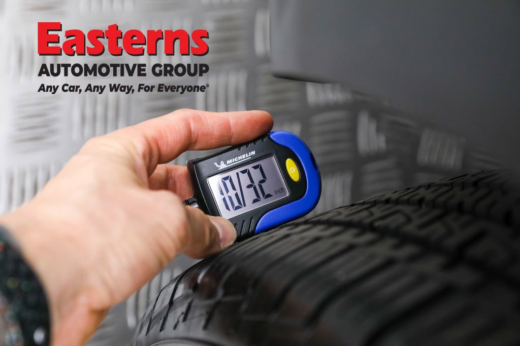 Used 2021 Ford Escape Titanium image 32