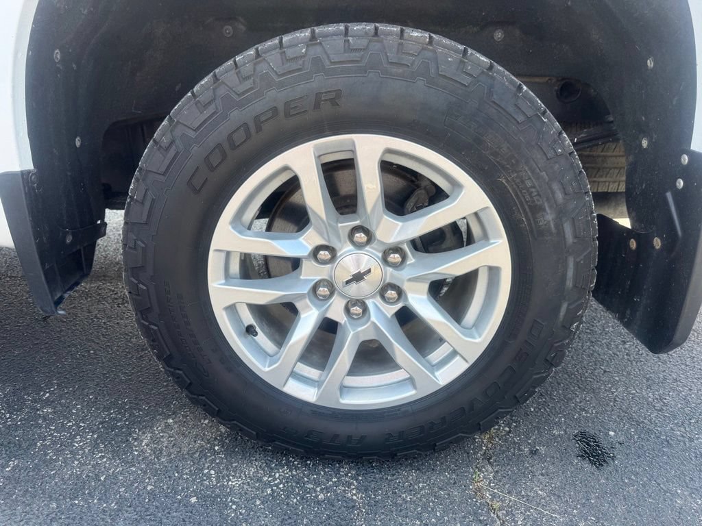 Used 2020 Chevrolet Silverado 1500 RST AWD/4WD image 39