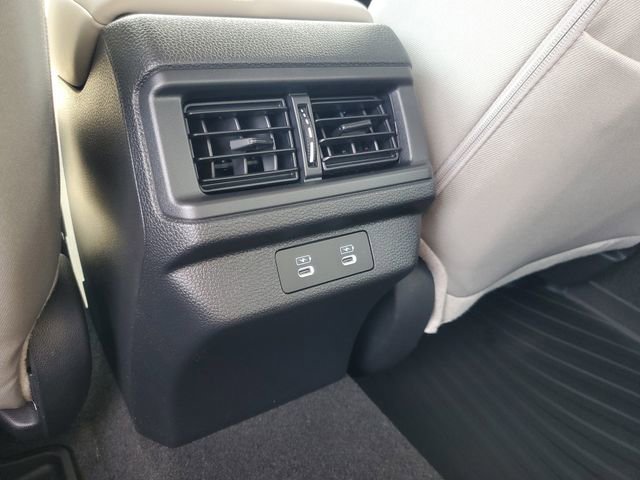 Used 2025 Honda Accord SE image 9