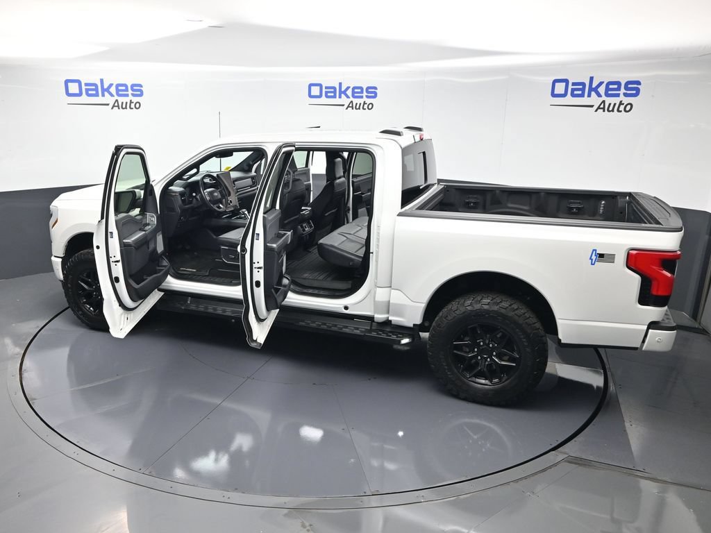 Used 2022 Ford F150 Lightning Lariat AWD/4WD image 61