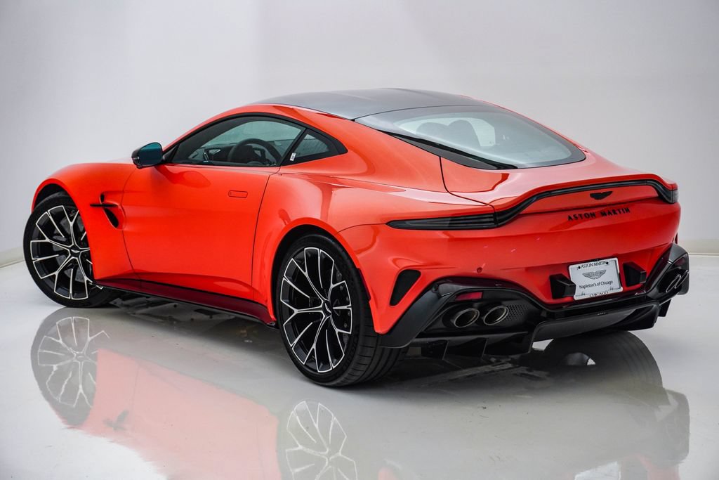 Used 2026 Aston Martin V8 Vantage Coupe RWD image 10