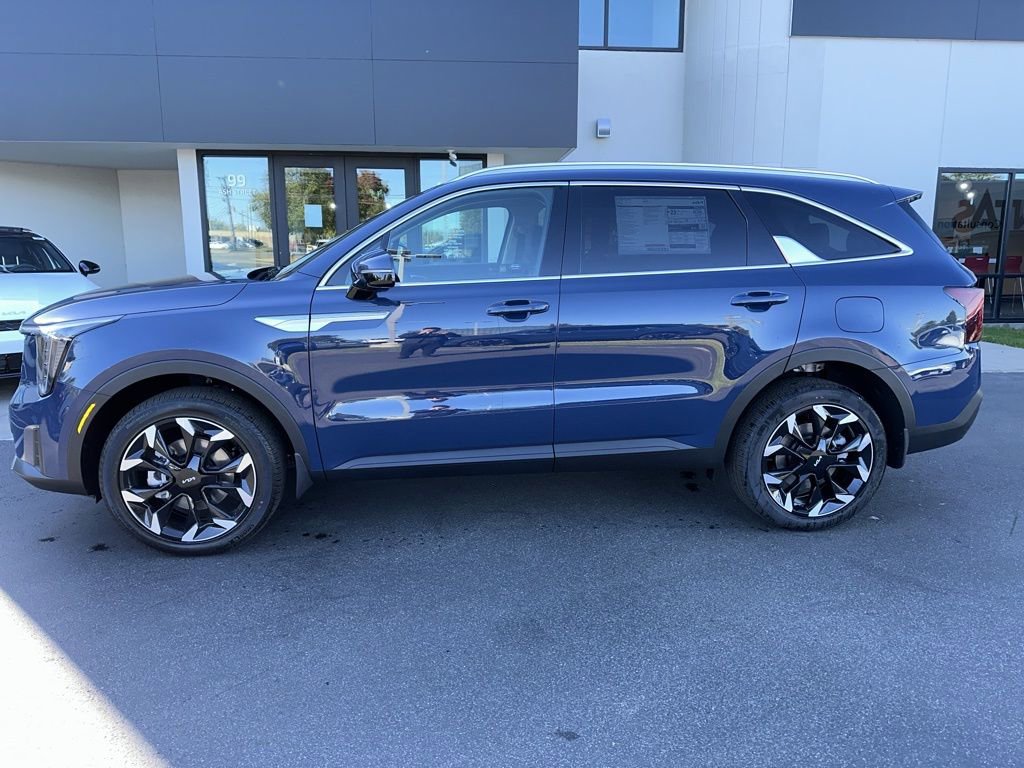 New 2026 Kia Sorento EX image 2