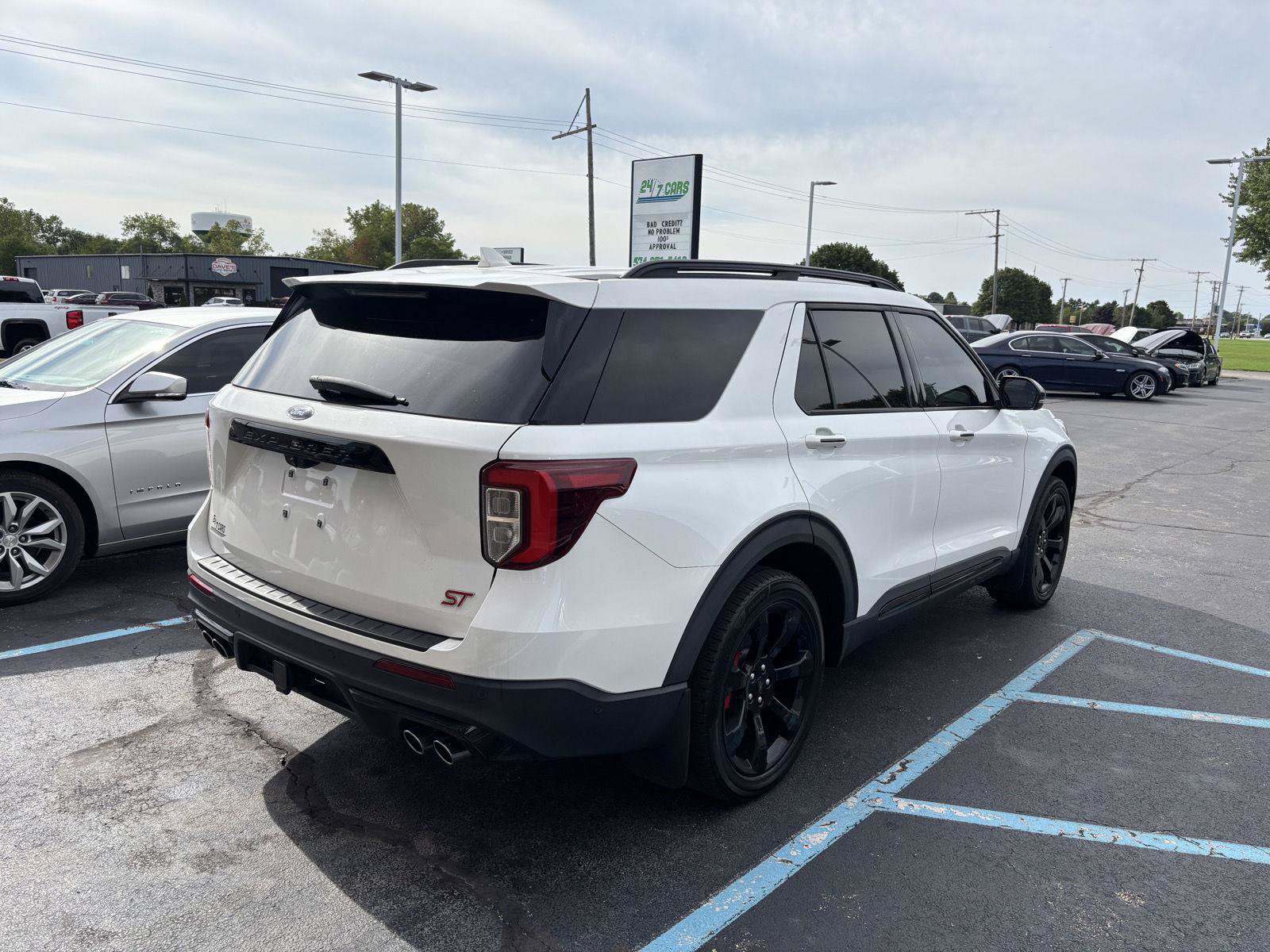 Used 2021 Ford Explorer ST w/ Equipment Group 401A AWD/4WD image 21