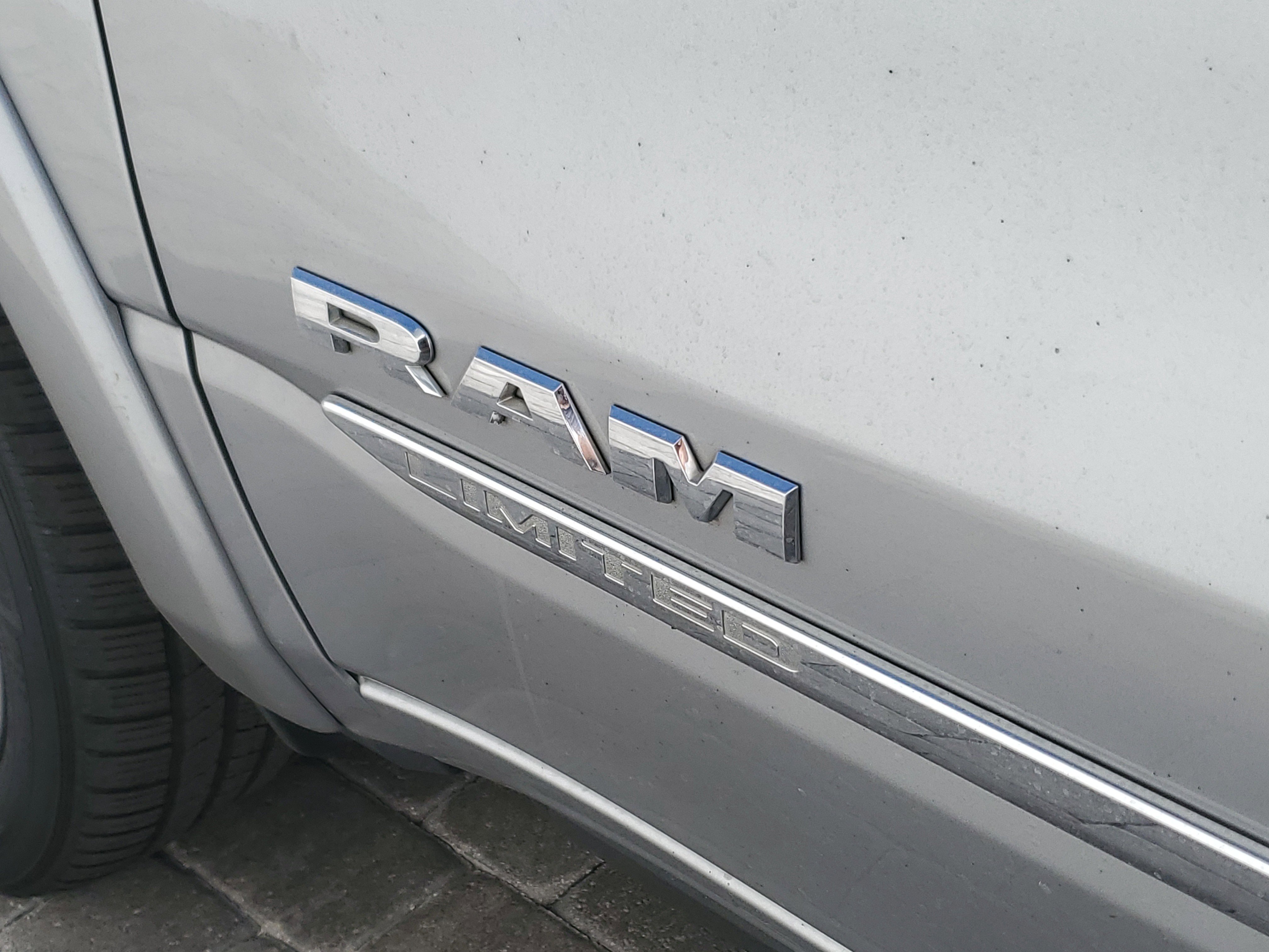 Used 2020 RAM 1500 Limited image 6