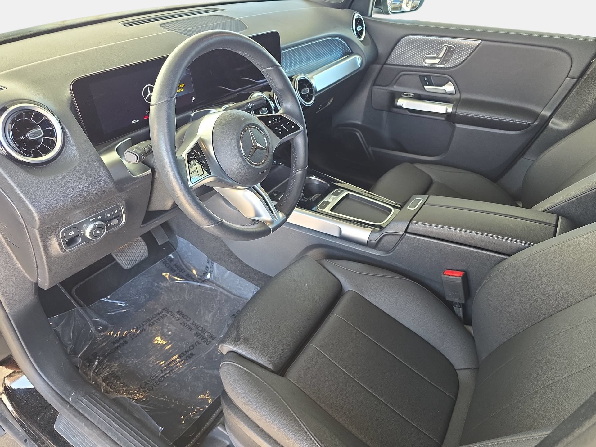 Certified 2025 Mercedes-Benz GLB 250 image 16