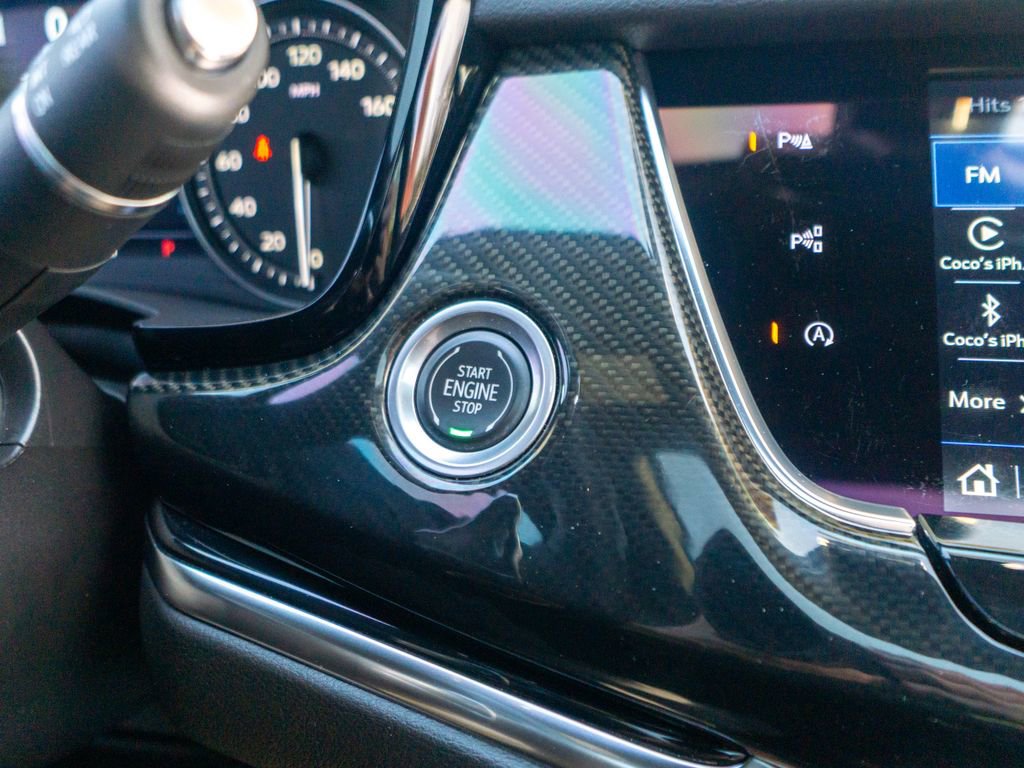 Used 2021 Cadillac XT6 Sport w/ LPO, ONYX Package image 24