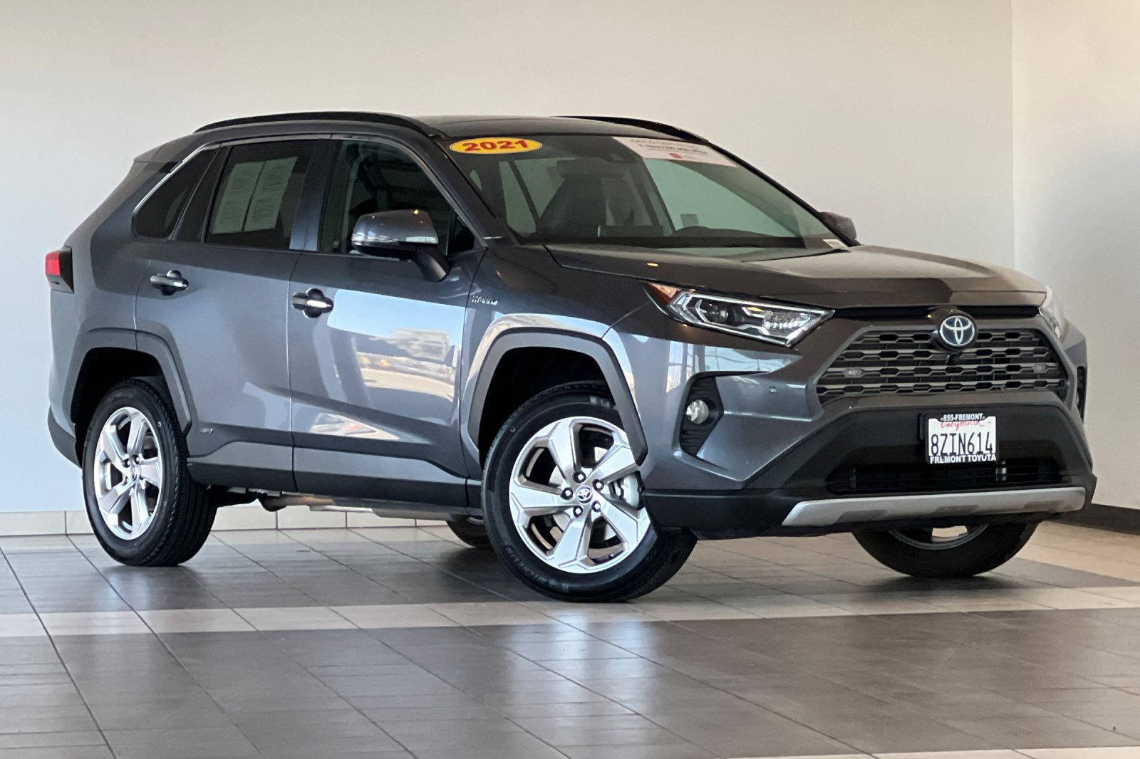 Certified 2021 Toyota RAV4 Limited AWD/4WD image 2