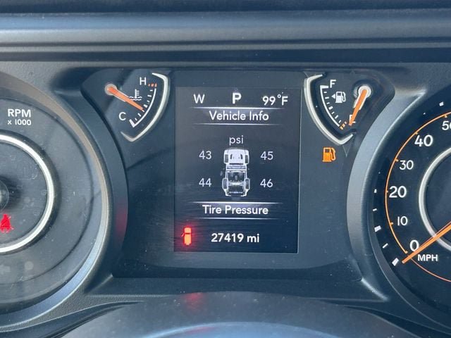Used 2024 Jeep Wrangler Unlimited Sport AWD/4WD image 32