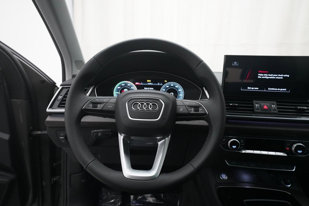 New 2025 Audi Q5 e Premium Plus image 4
